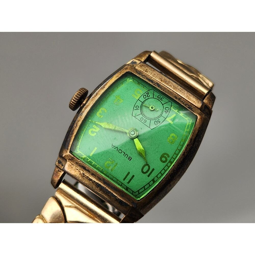 Vintage 1940s Bulova Rare Green Crystal Wrist Watch - Runs Intermittently